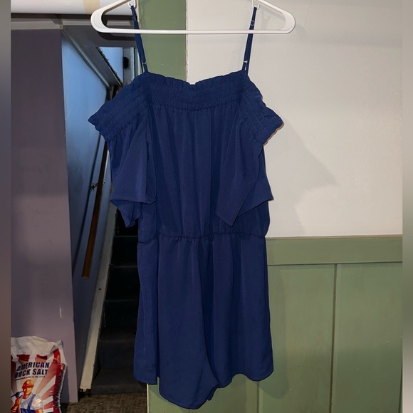 NWT women’s love chelsey romper size l - Picture 2 of 3